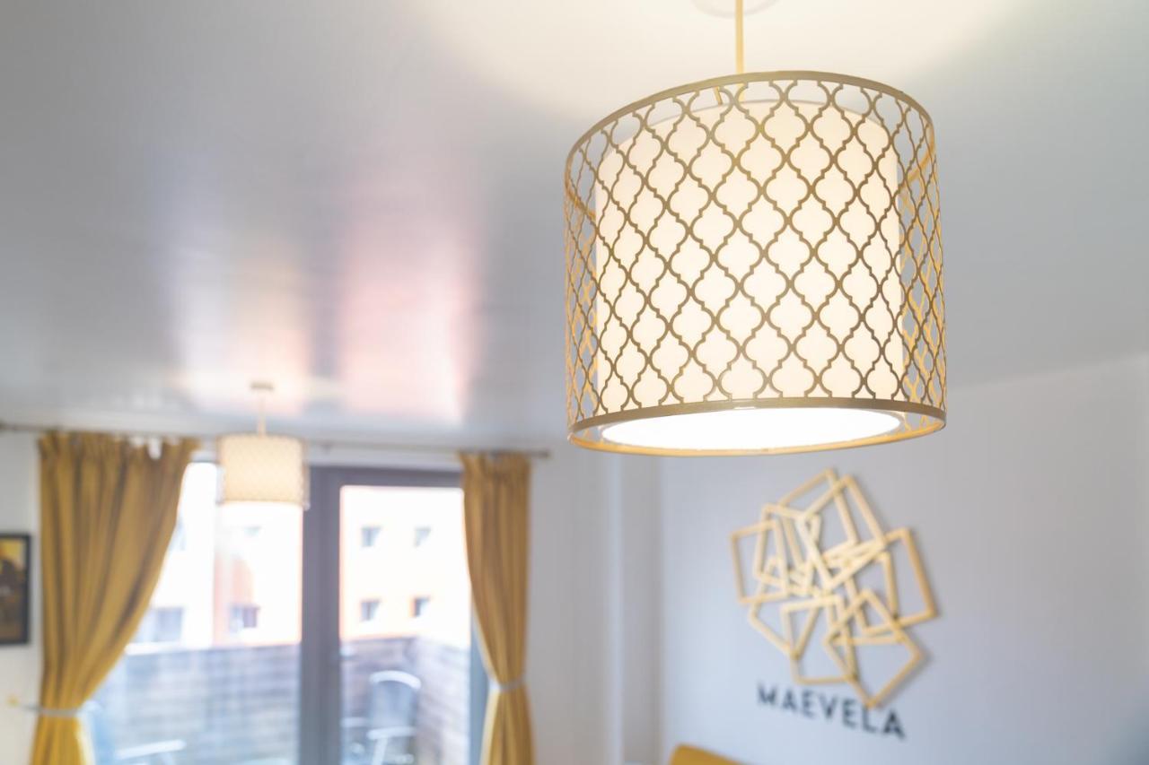 Maevela Apartments - Ultra Lavish Luxury 2 Bed Apartment City Centre - With Balcony - Free Secure Parking - Ps4 & Smart Tv'S バーミンガム エクステリア 写真