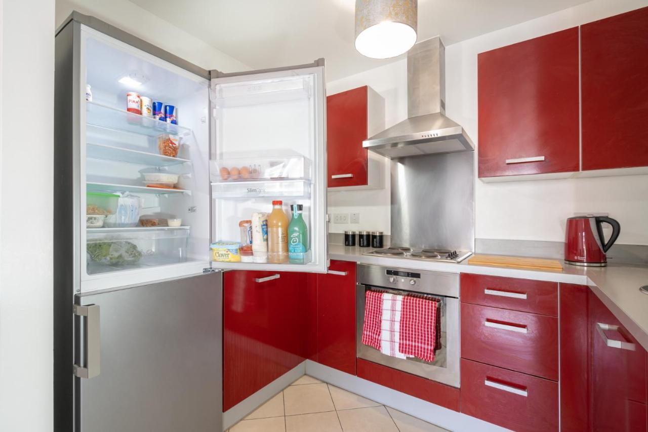 Maevela Apartments - Ultra Lavish Luxury 2 Bed Apartment City Centre - With Balcony - Free Secure Parking - Ps4 & Smart Tv'S バーミンガム エクステリア 写真